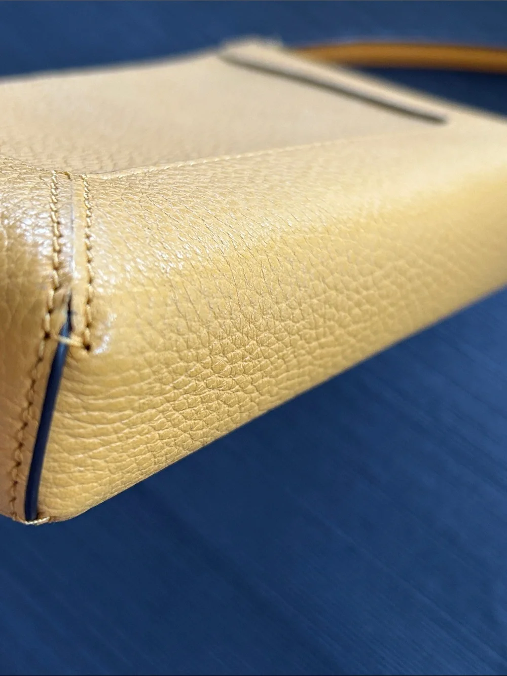 Kate Spade Lena wristlet
